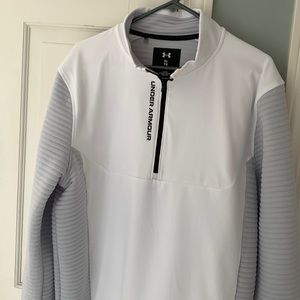 Mens pre owned Under Armor white 3/4 zip